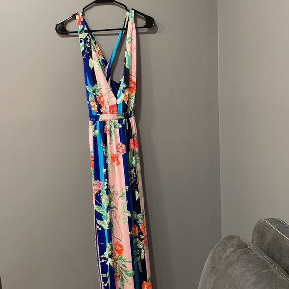 Express size XS maxi dress - Picture 2 of 5